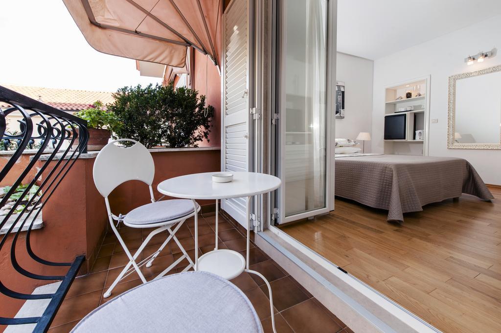 Corte Dei Merli Suite & Room Ρόβινι Δωμάτιο φωτογραφία
