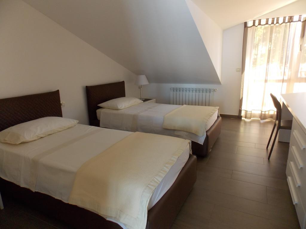 Corte Dei Merli Suite & Room Ρόβινι Δωμάτιο φωτογραφία