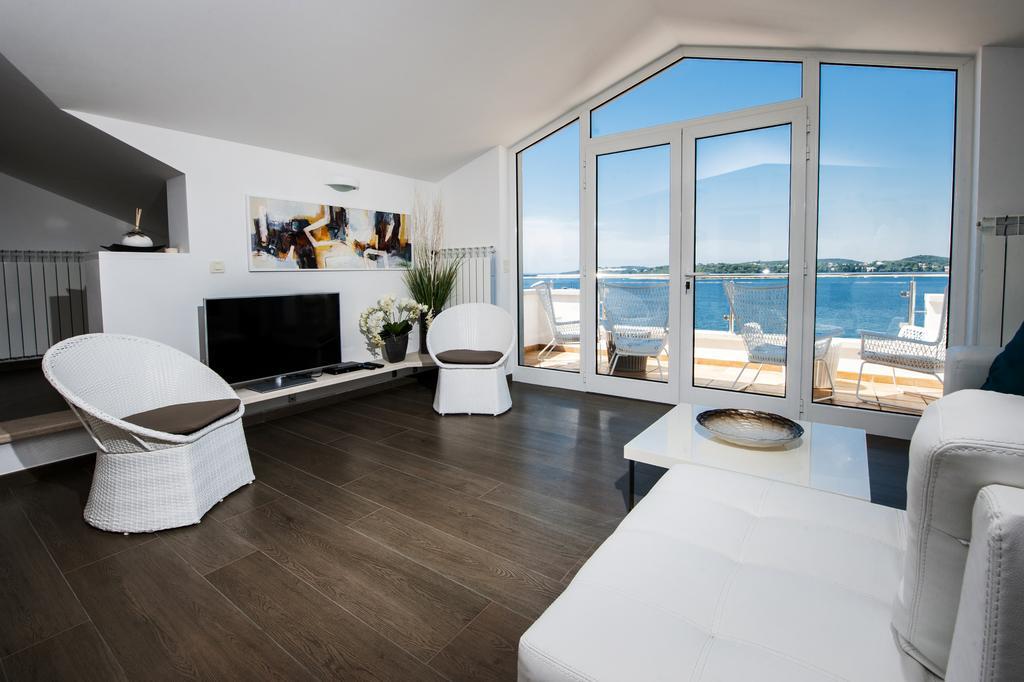Corte Dei Merli Suite & Room Ρόβινι Δωμάτιο φωτογραφία