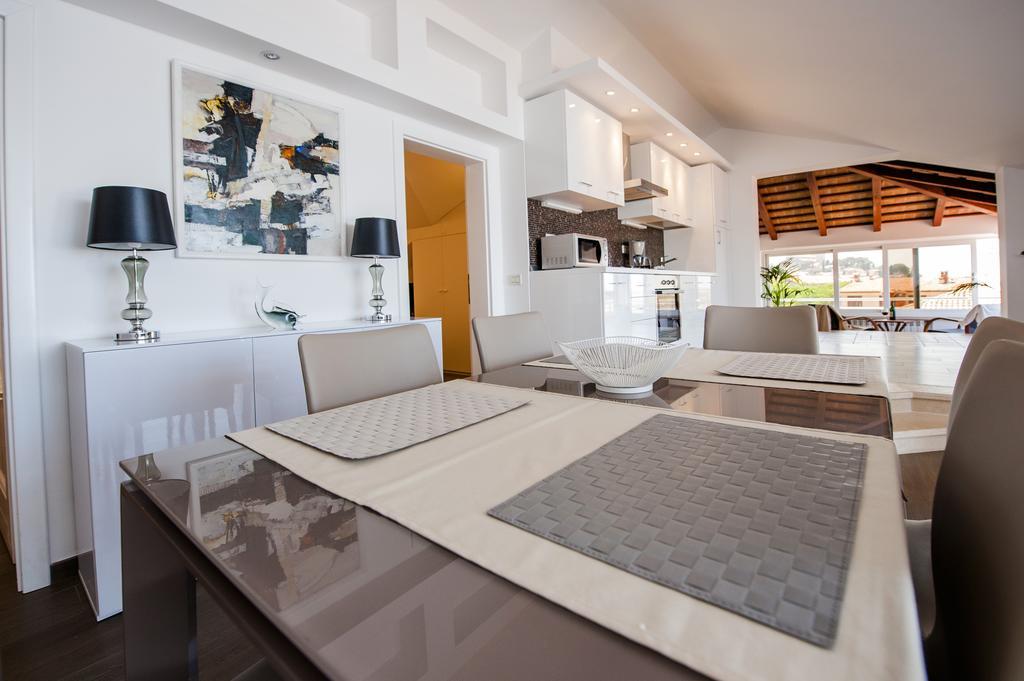 Corte Dei Merli Suite & Room Ρόβινι Δωμάτιο φωτογραφία