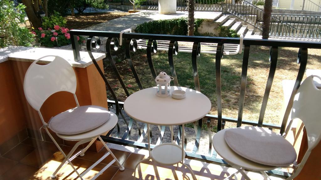 Corte Dei Merli Suite & Room Ρόβινι Εξωτερικό φωτογραφία