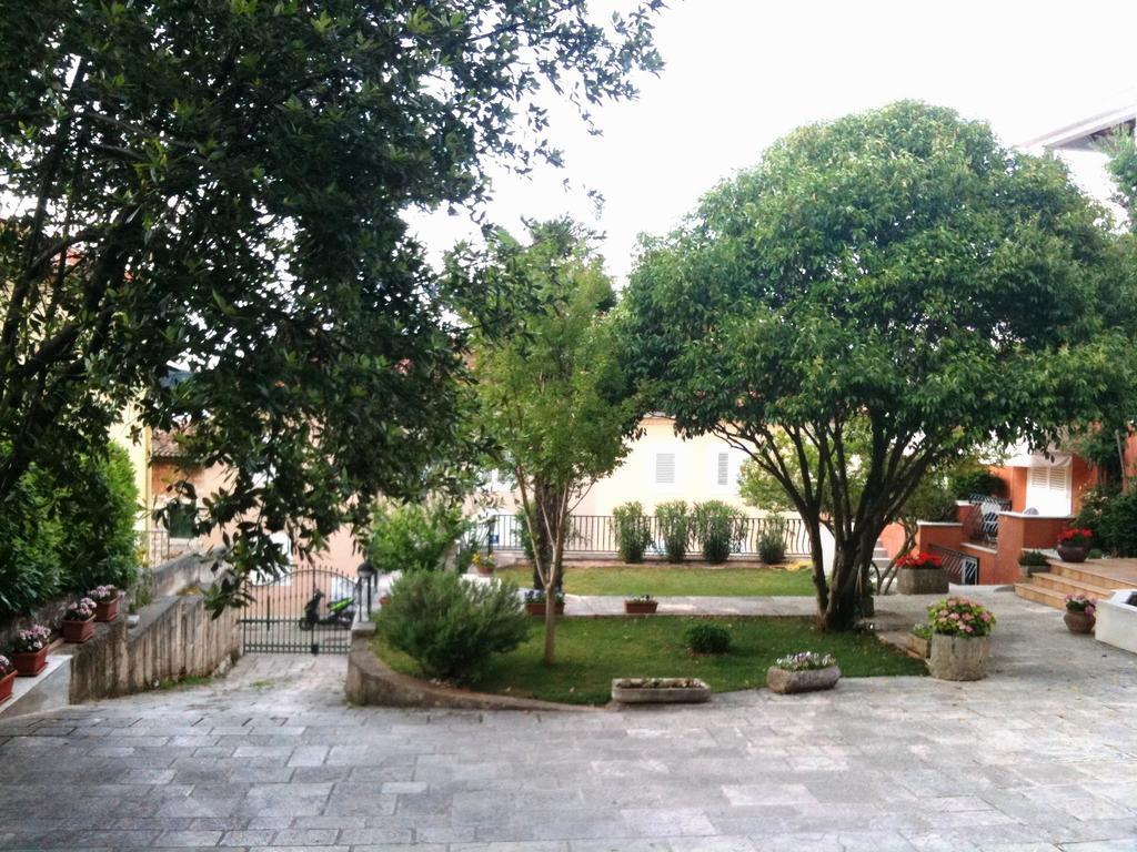 Corte Dei Merli Suite & Room Ρόβινι Εξωτερικό φωτογραφία